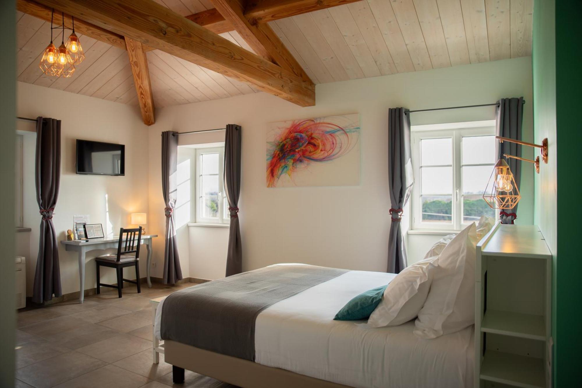 Saint-Julien-de-Peyrolas Domaine Forvent B&B 외부 사진