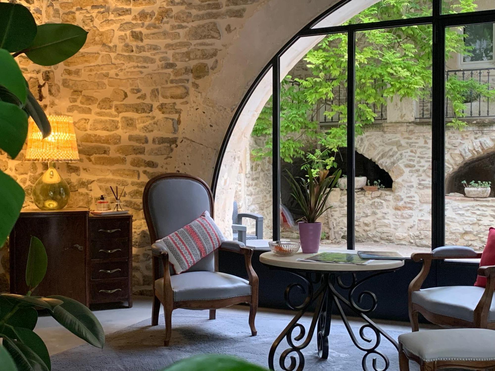Saint-Julien-de-Peyrolas Domaine Forvent B&B 외부 사진