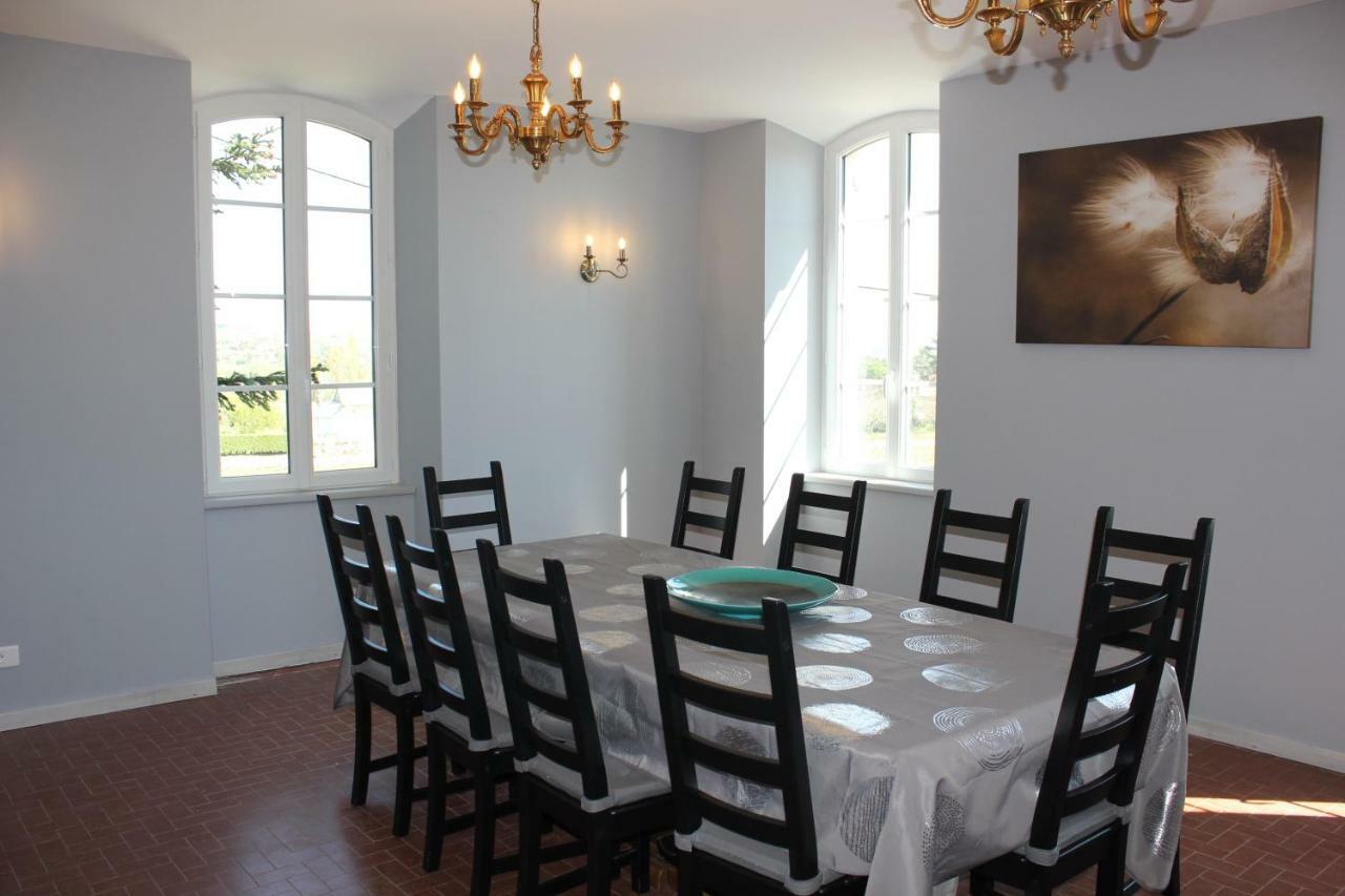 Saint-Julien-de-Peyrolas Domaine Forvent B&B 외부 사진