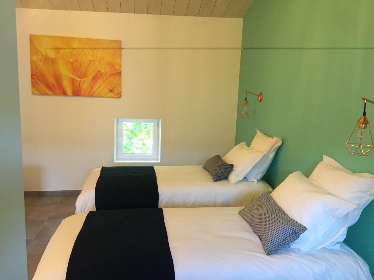 Saint-Julien-de-Peyrolas Domaine Forvent B&B 외부 사진