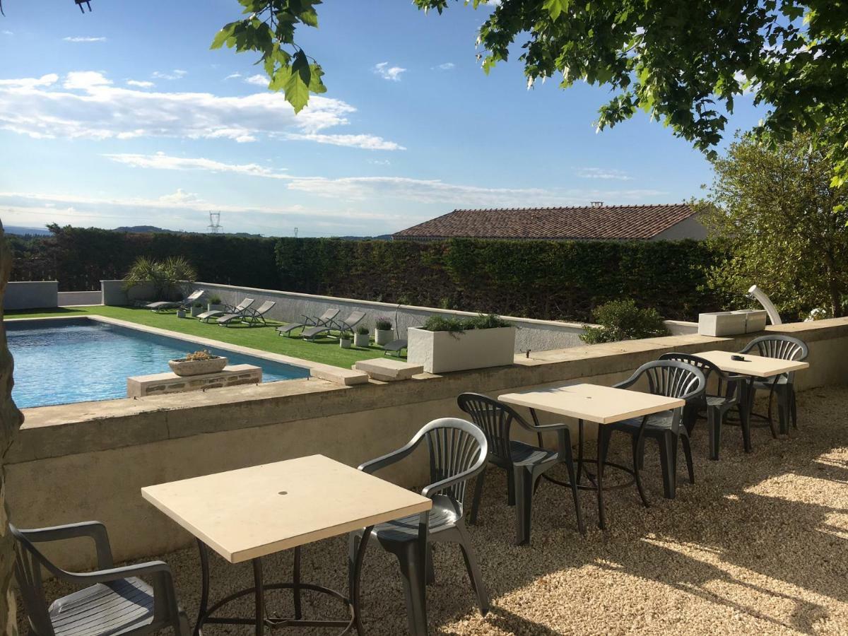 Saint-Julien-de-Peyrolas Domaine Forvent B&B 외부 사진