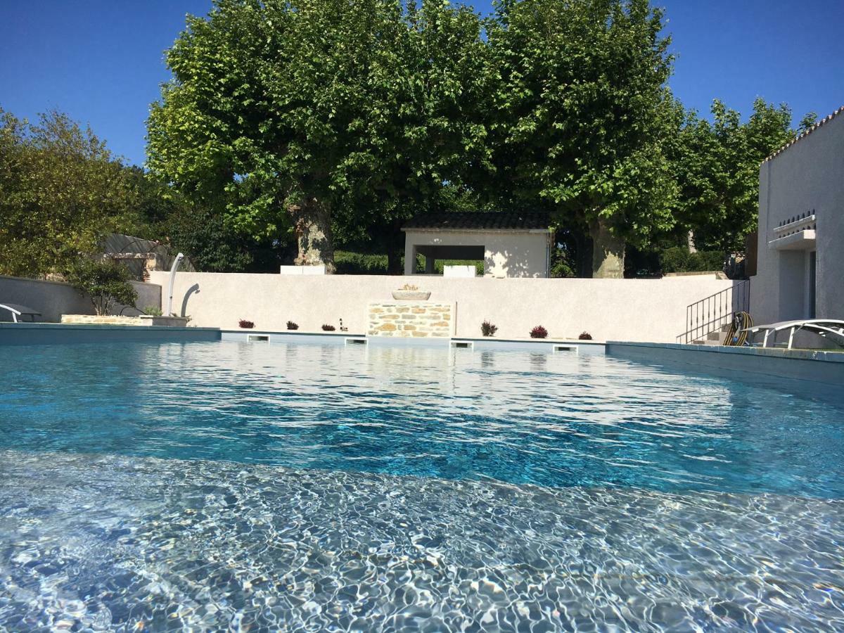 Saint-Julien-de-Peyrolas Domaine Forvent B&B 외부 사진