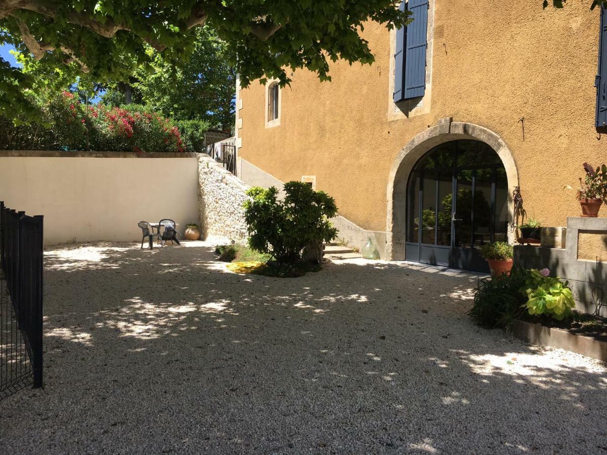 Saint-Julien-de-Peyrolas Domaine Forvent B&B 외부 사진